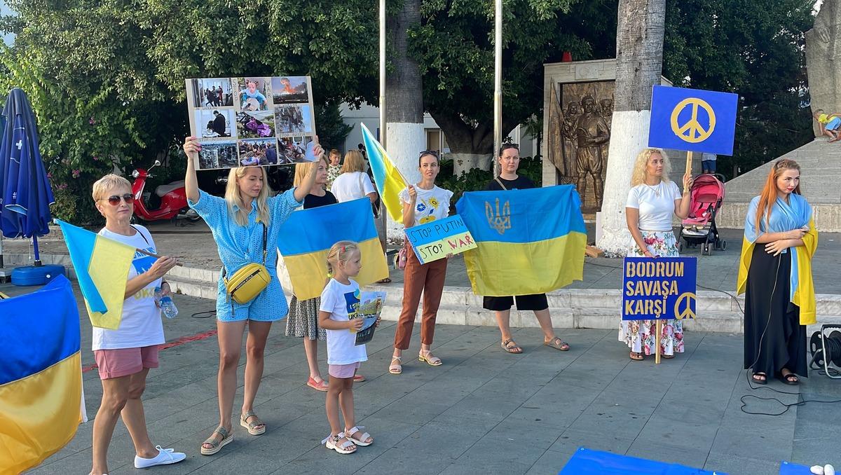 Bodrum'da, Ukrayna'nın Bağımsızlık G&uuml;n&uuml; kutlandı