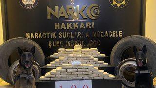 Hakkari'de 100 kilogram eroin ele geçirildi