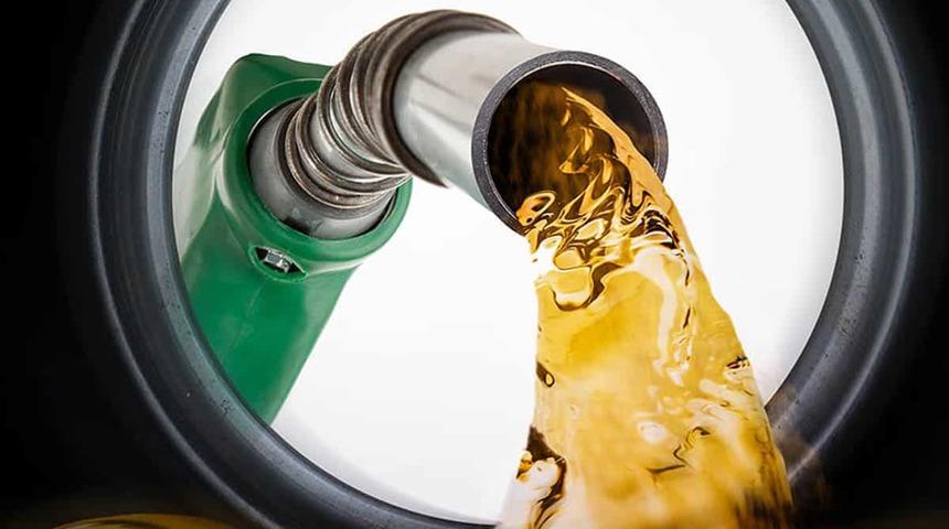 Motorine zam! Araç sahiplerinin indirim sevinci kısa sürdü, mazot 40 TL'ye yaklaştı! İşte 22 Ağustos 2023 motorin ve benzin fiyatları