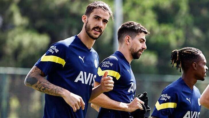 Fenerbahçe'nin yeni transferi apar topar eski takımına gönderiliyor! Jorge Jesus'un sabrını taşırdı... G2