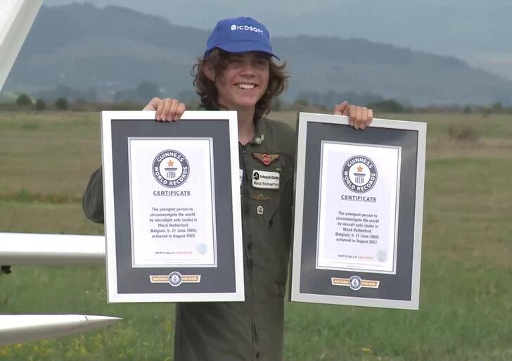 17 yaşındaki pilottan iki dünya rekoru! Dünyanın çevresini tek başına uçtu