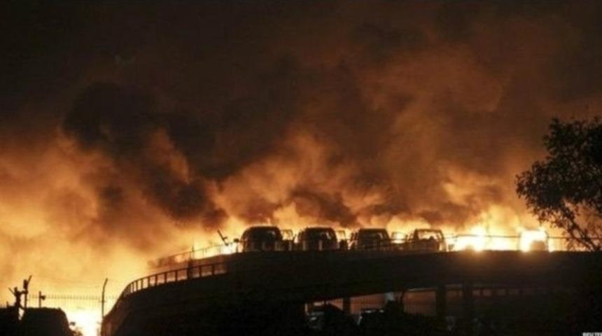 Çin'in Tianjin kentindeki patlama kameralara böyle yansıdı