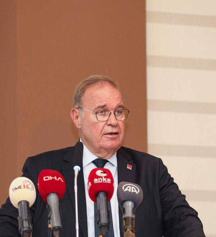 CHP Ekonomi Masası Heyeti, İzmir'de iş dünyası temsilcileriyle bir araya geldi G4