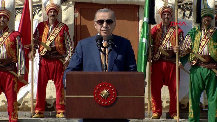 Son dakika: Malazgirt Zaferi'nin 951. yıl dönümünde Cumhurbaşkanı Erdoğan'dan önemli açıklamalar
