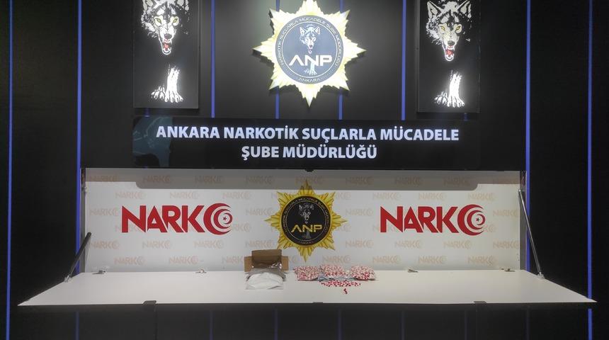 Kargoyla getirttiği malzemeleri kullanarak sentetik uyuşturucu üreten şüpheli yakalandı