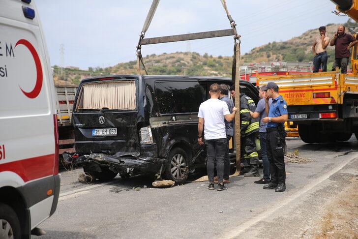 GÜNCELLEME 4 - Sanatçı İbrahim Tatlıses Bodrum'da trafik kazası geçirdi G5
