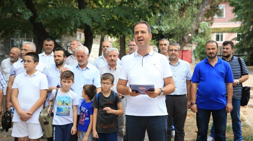 Trakya'daki ÖNDER İmam Hatipliler Derneği üyelerinden şarkıcı Gülşen'e tepki