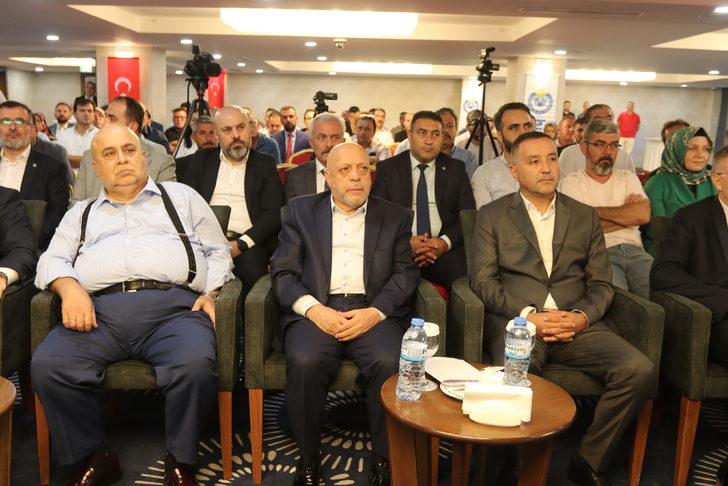 HAK-İŞ Genel Başkanı Arslan'dan Karaman'daki bisküvi fabrikası sahiplerine çağrı: G2