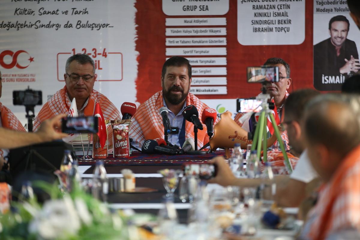 "22. Uluslararası Sındırgı Yağcıbedir U&ccedil;an Halı Şenliği" 1 Eyl&uuml;l'de başlayacak