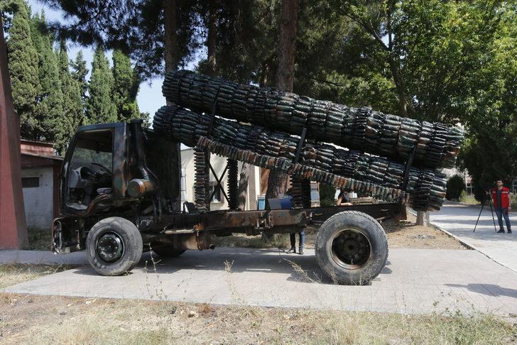 Plastik su şişeleri ve hurda kamyondan "mobil askeri füze rampası" çalışması yapıldı G1