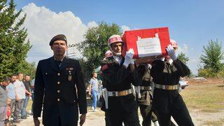 Baraj gölüne düşerek hayatını kaybeden askerin cenazesi toprağa verildi