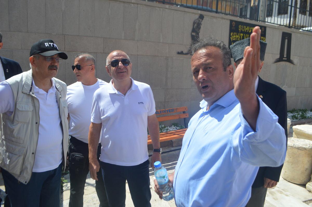 Zafer Partisi Genel Başkanı &Uuml;mit &Ouml;zdağ, Afyonkarahisar'da ziyaretlerde bulundu