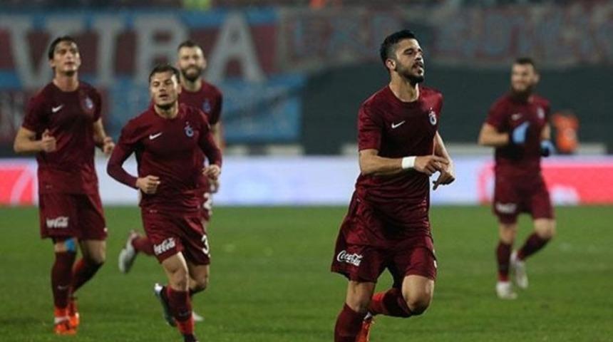 Trabzonspor Adanaspor ma&ccedil; &ouml;zeti ve kritik pozisyonlar