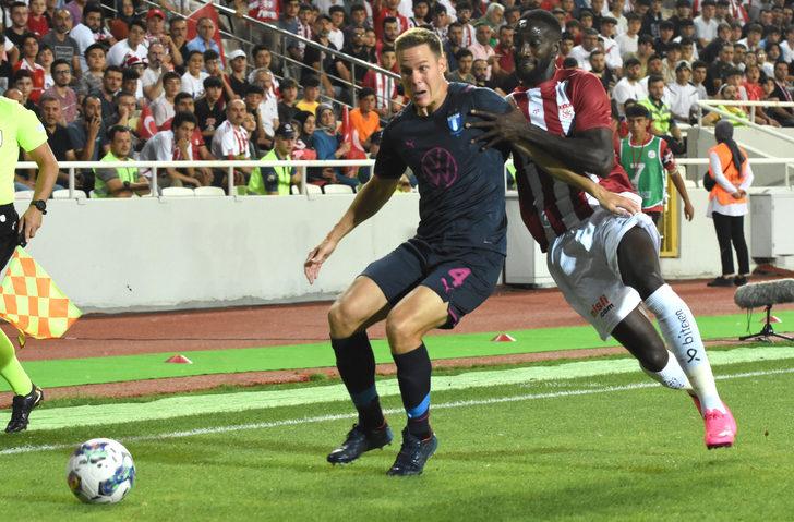 Sivasspor Malmö'ye 2-0 mağlup oldu! Yiğido'nun Avrupa macerası sona erdi... Sivas'ta bir ilk! G4