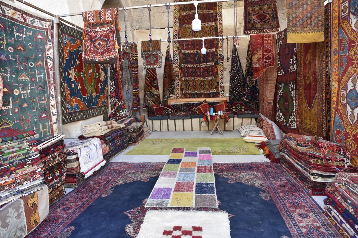 Aksaray'da 3. Uluslararası İpek Yolu Sultanhanı Halı, Tekstil, K&uuml;lt&uuml;r ve Turizm Festivali başladı