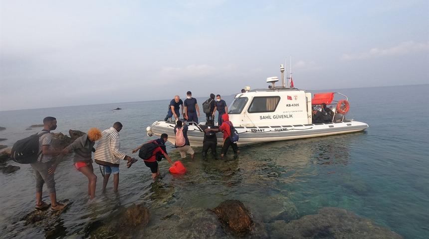 Ayvalık açıklarında 46 düzensiz göçmen kurtarıldı