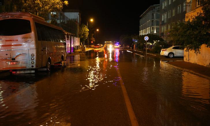 Çanakkale'de sağanak etkili oldu G2