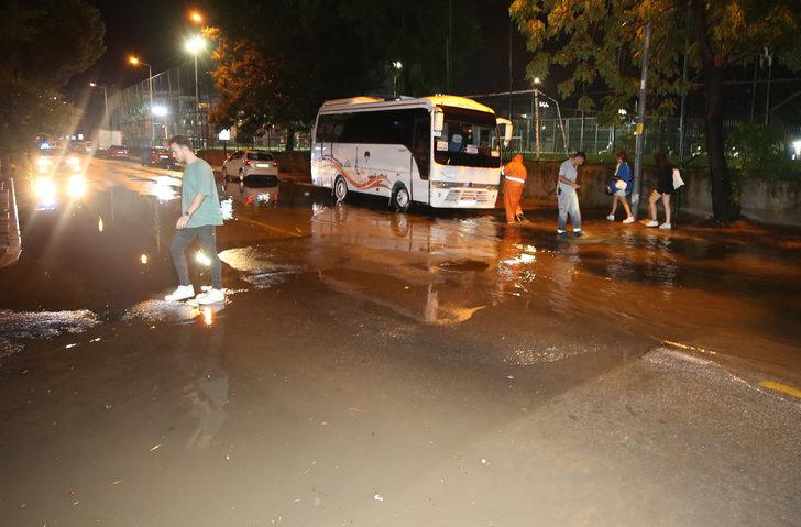 Çanakkale'de sağanak etkili oldu G5