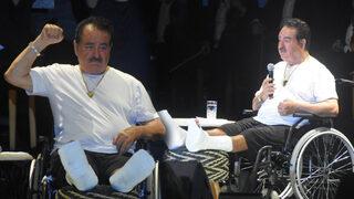 İbrahim Tatlıses, geçirdiği trafik kazasının ardından tekerlekli sandalye ile konser verdi: Allah bitti demeden bitmiyor