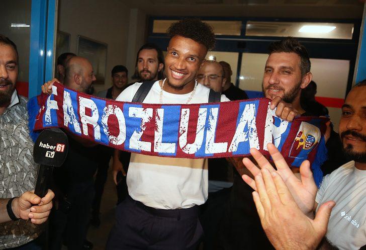 Trabzonspor'un transfer görüşmesi yaptığı Gbamin, Trabzon'a geldi G1