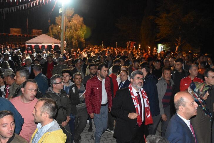 Büyük Taarruz'un 100. yıl dönümü dolayısıyla "Zafer Yürüyüşü" düzenlendi G2