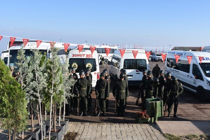 Büyük Taarruz'un 100. yıl dönümünde düzenlenen "Zafer Yürüyüşü" Kocatepe'de son buldu G5