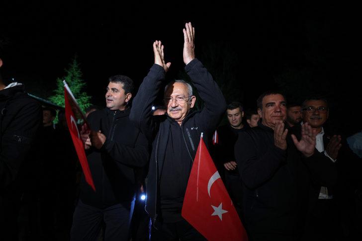 Kılıçdaroğlu ile Uysal, "Zafer Yürüyüşü"ne katıldı G3