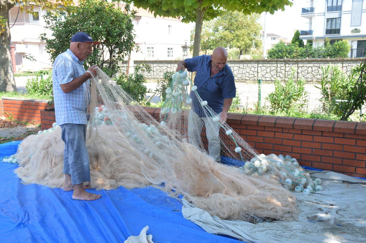 Sakarya'da balık&ccedil;ılar "vira bismillah" demeye hazır