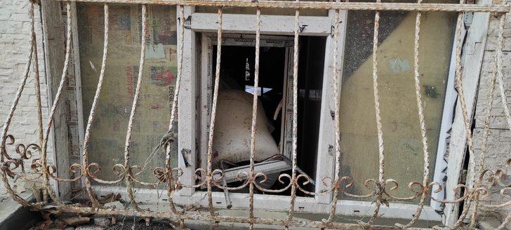 Esenyurt'ta su baskınından zarar gören bölgelerde çalışmalar sürüyor G4