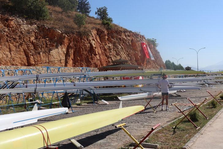 Gençler Türkiye Kürek Şampiyonası Adıyaman'da başladı G4