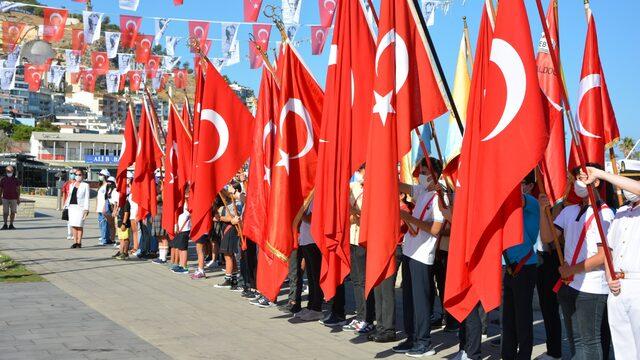 30 Ağustos Zafer Bayramı ek ders ödenir mi? 30 Ağustos için öğretmenlere ek ders ödemesi yapılacak mı 2022?