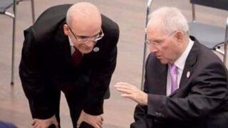 Mehmet Bekaroğlu yaptığı gaf için özür diledi