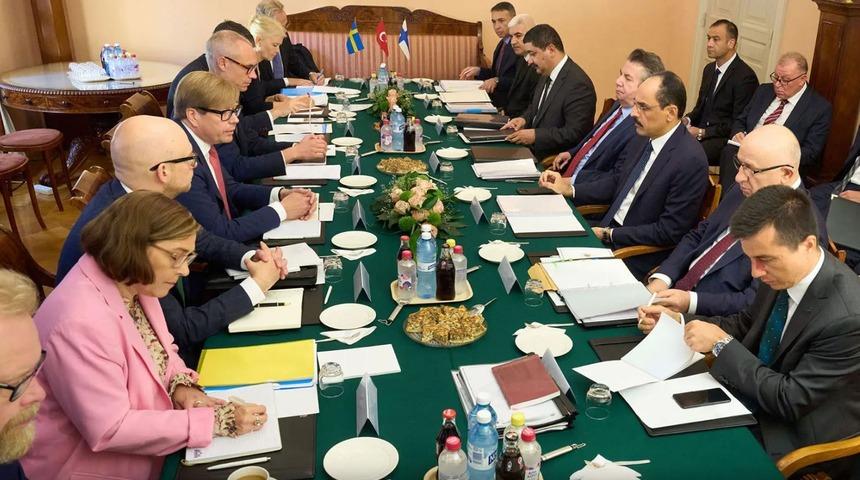 Türkiye, İsveç ve Finlandiya heyetleri arasında ilk toplantı yapıldı! 