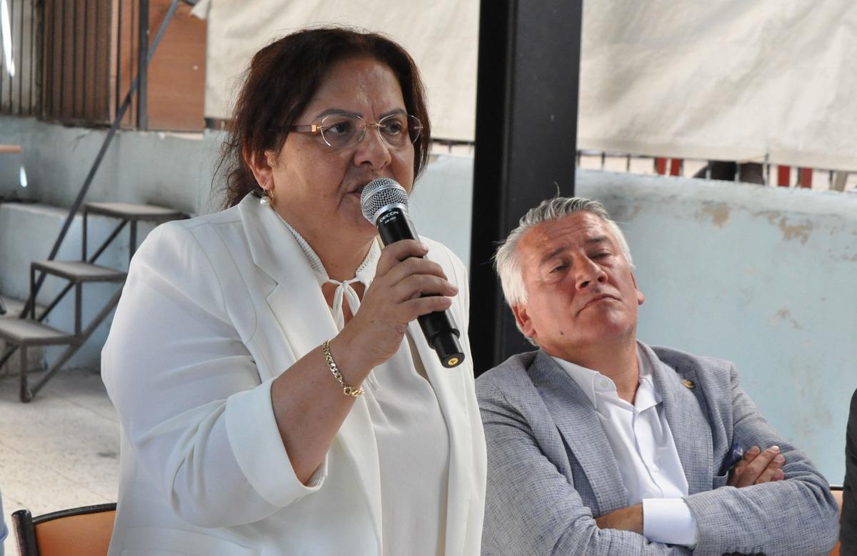 İYİ Parti Genel Başkan Yardımcısı Y&uuml;ksel, Yusufeli il&ccedil;esinde temaslarda bulundu