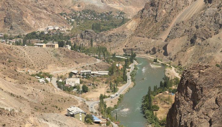 İYİ Parti Genel Başkan Yardımcısı Yüksel, Yusufeli ilçesinde temaslarda bulundu G3