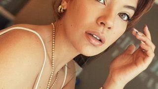 Yasak Elma'nın Kumru'su Biran Damla Yılmaz mini elbiseli pozuyla Instagram'ı salladı!