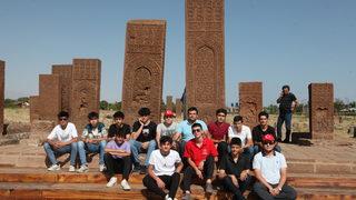 Ahlat Selçuklu Meydan Mezarlığı'nda Malazgirt Zaferi yoğunluğu