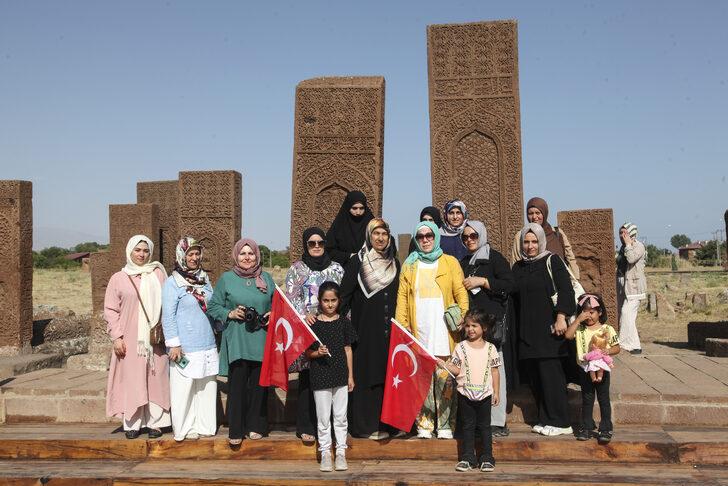 Ahlat Selçuklu Meydan Mezarlığı'nda Malazgirt Zaferi yoğunluğu G4