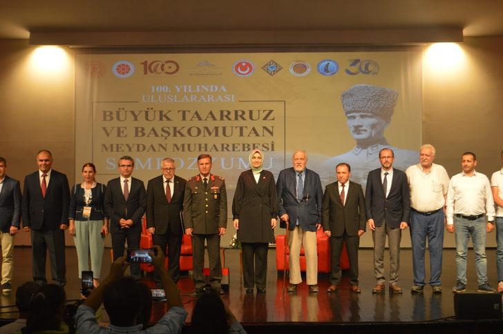 Afyonkarahisar'da "100. Yılda Uluslararası Büyük Taarruz ve Başkomutan Meydan Muharebesi Sempozyumu" başladı G5