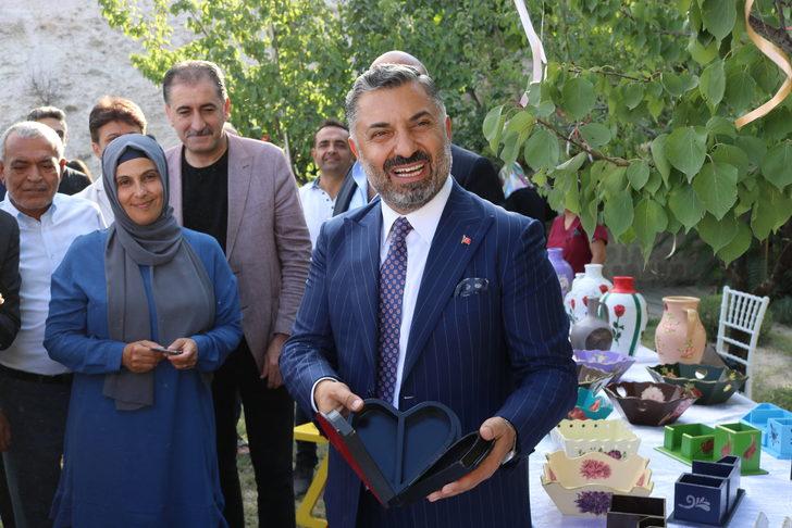 RTÜK Başkanı Şahin, Nevşehir'de özel çocukların eğitim aldığı akademinin açılışına katıldı G3