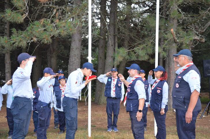 "Demirci Akıncıları 6'ncı Milli Bilinç Kampı" başladı G1