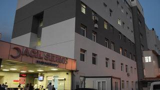 İzmir'de yaklaşık yarım metrelik sıcak yağ tankına düşen işçi yaralandı