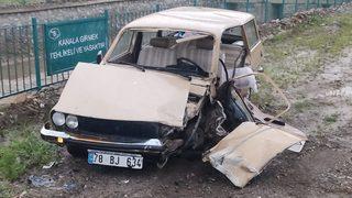 Karabük'te iki otomobilin karıştığı trafik kazasında 2 kişi ağır yaralandı