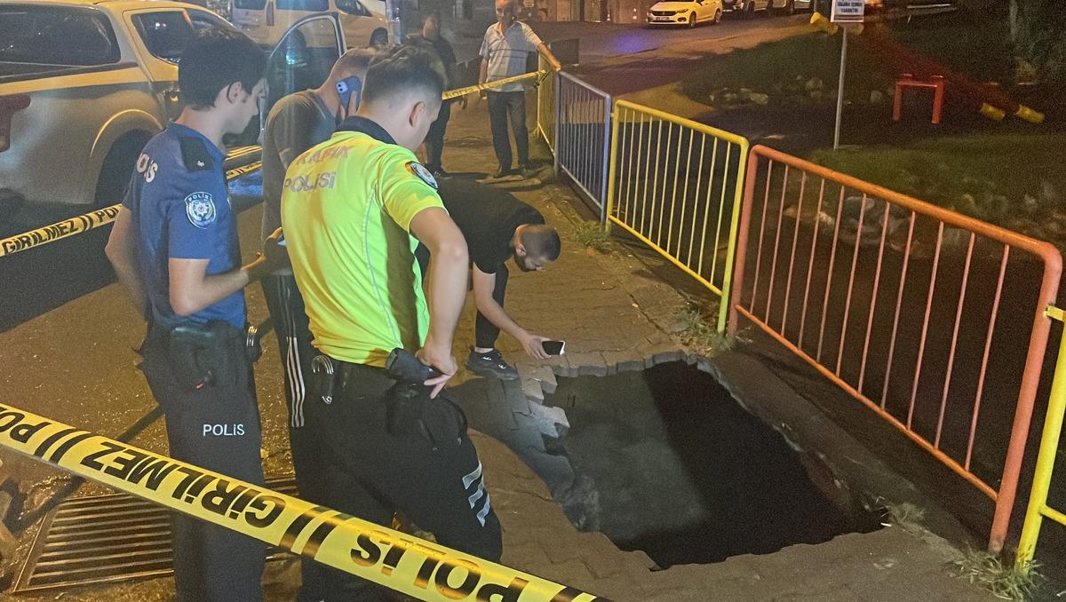 Zonguldak'ta kaldırımın &ccedil;&ouml;kmesi sonucu 2 kişi yaralandı