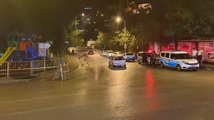 Zonguldak'ta kaldırımın çökmesi sonucu 2 kişi yaralandı G2