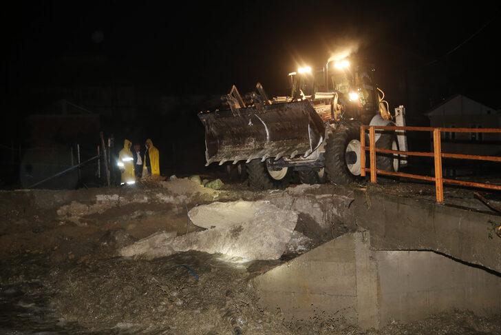 Kastamonu'da sağanak nedeniyle köprü zarar gördü G2