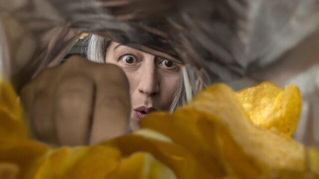 Bilime göre patates cipsi yemenin çirkin yan etkileri