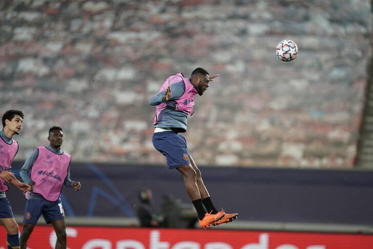 Son dakika: Sergen Yalçın duyurmuştu... 4 farklı doğum tarihi olan Chancel Mbemba'dan şoke eden açıklama! "Yaşımı hesaplamıyorum" G4