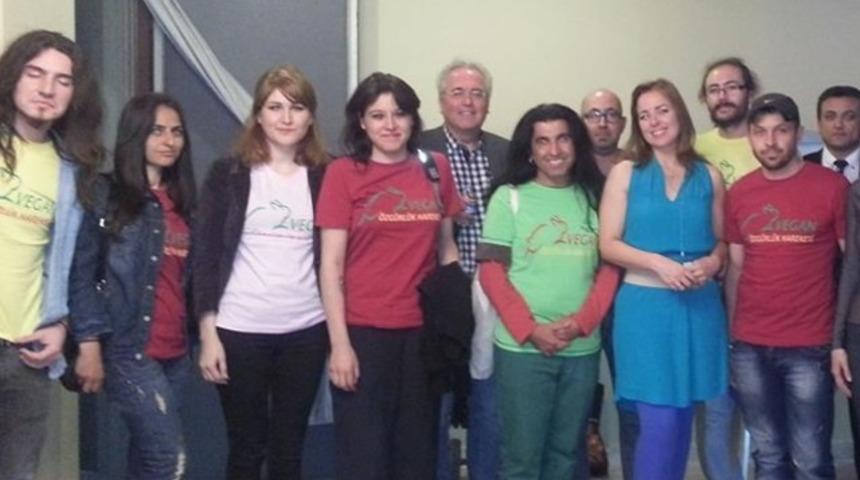 'Hayvanlara &Ouml;zg&uuml;rl&uuml;k Partisi&rsquo; kuruluyor