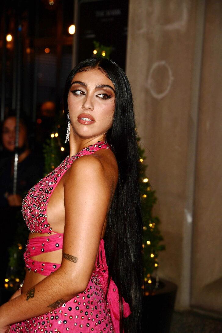 Madonna'nın kızı Lourdes Leon şarkıcı oldu G1